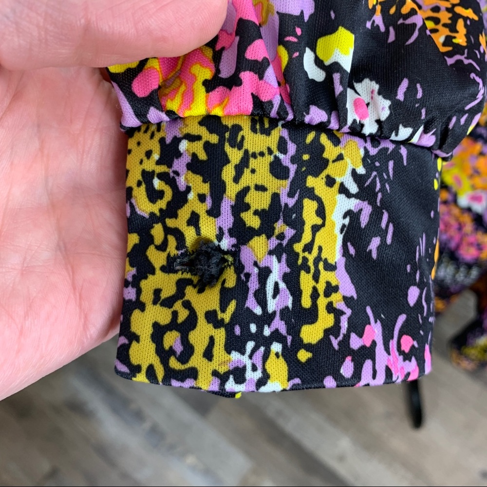 Psychedelic Floral Secretary Dress with Bow Drop Waist with Button details - Picture 12 of 14